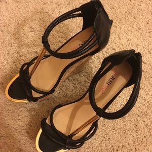 Black and gold Wedges NWOT